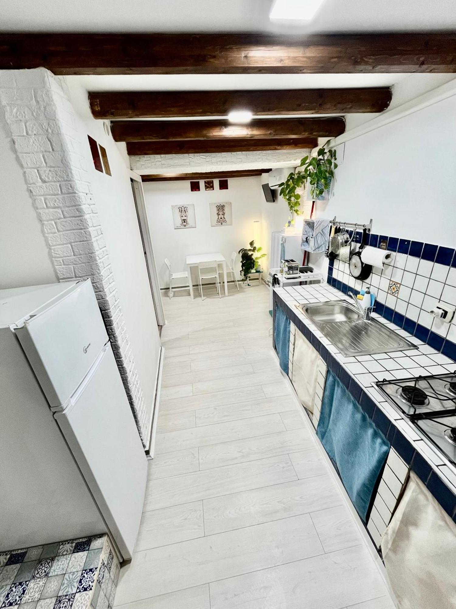 Appartement Casa Myrtos à Palerme Extérieur photo